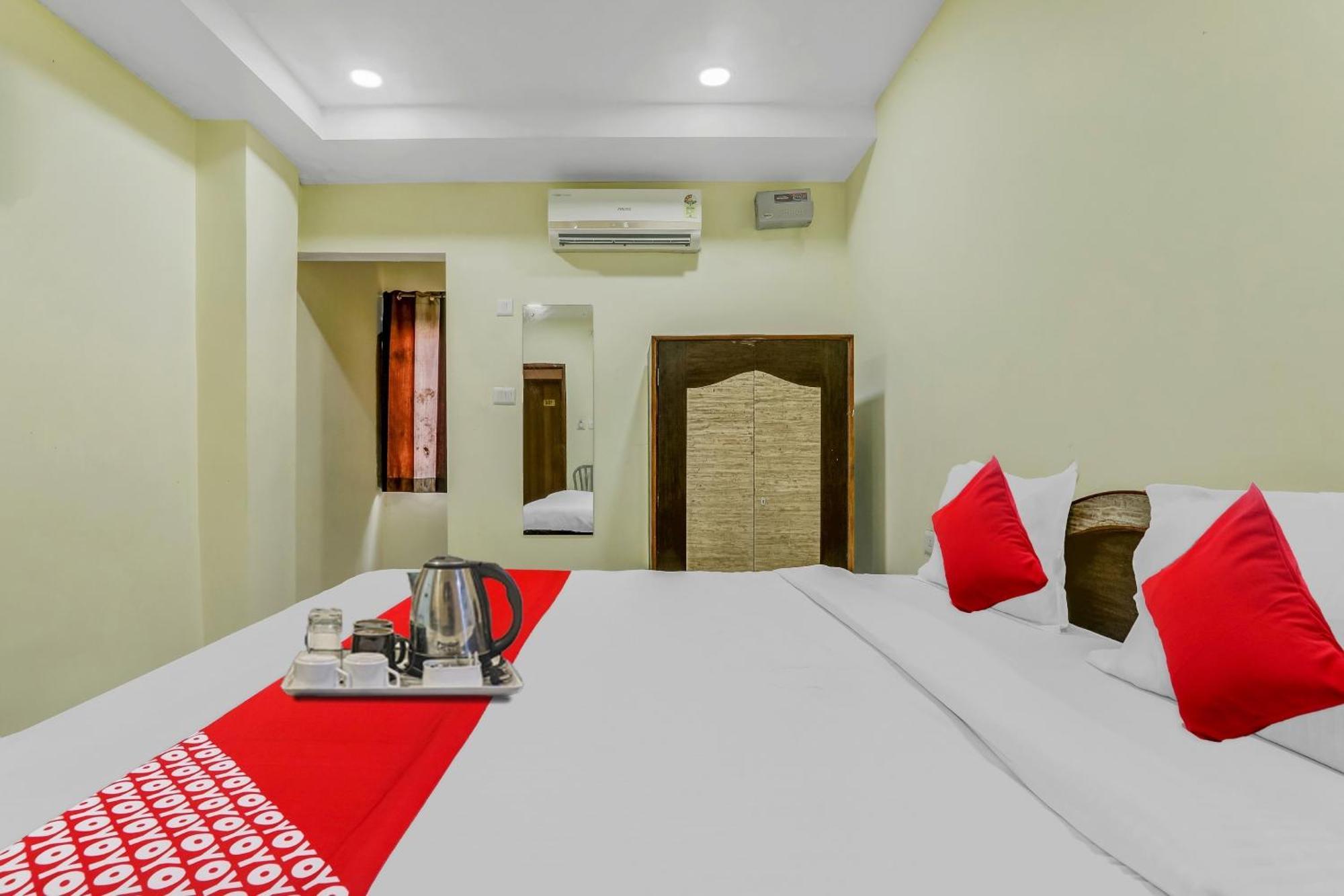 Hotel O Govind Guest House Gorakhpur Esterno foto
